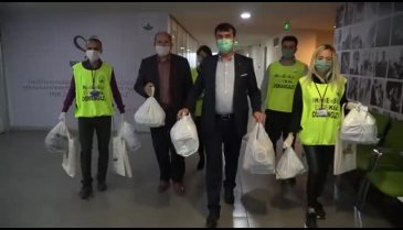 Bursa'da yetim çocuklara anlamlı ziyaret