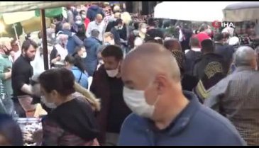 Bursa'da kısıtlama öncesi cep yakan akşam pazarı