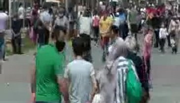 Bursa'da sahiller çocuklarla dolup taştı