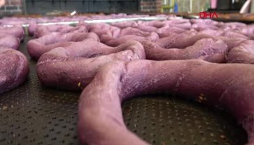Edirneli fırıncı'dan "mor simit"