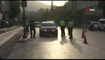 Bursa polisinden anlamlı 19 Mayıs kutlaması