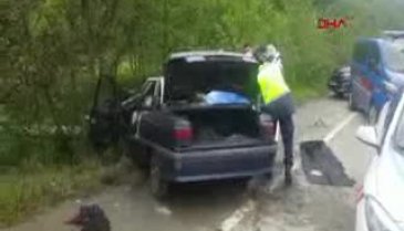 Çay işçilerinin otomobili alev aldı: 3 ölü