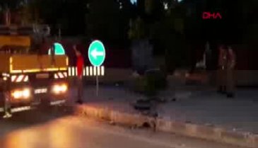 Otomobille askeri tugaya girdi