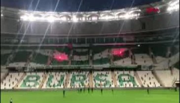 Bursaspor'un 57'nci yılına meşaleli kutlama!