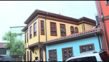Bursa Osmangazi'de Şadırvanlı Han yeniden hayat buldu