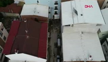 Bursa'da evlerin arasındaki Kurtuluş Savaşı şehidinin mezarına mahalleli ilgisi