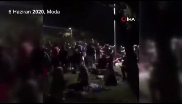 Koronayı hiçe sayıp Moda sahilinde göbek attılar
