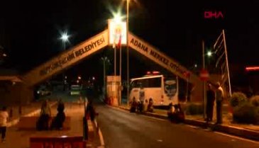 Asker uğurlamasında sosyal mesafe ortadan kalktı!