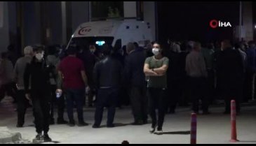 Van'daki terör saldırısı sonrası hastane önünde acı bekleyiş