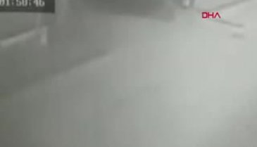 Bursa'da kaldırımda yürürken, yanına gelen sürücü tarafından vuruldu