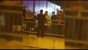 Bursa'da intihara kalkışan genci itfaiye ekibi vazgeçirdi