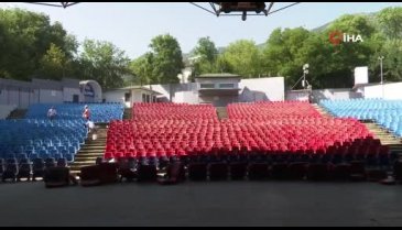 Bursa Açık Hava Tiyatrosu festivale hazırlanıyor