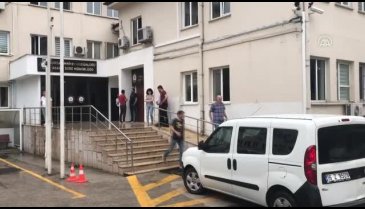 Bursa'da silahlı kavgada yoldan geçen kişinin vurularak ölmesiyle ilgili 2 kardeş yakalandı