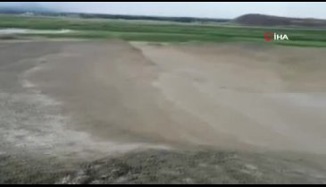 Sel anı kameralara yansıdı!