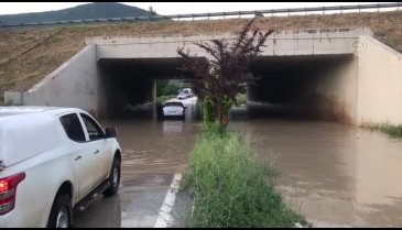 Bursa'da sel dehşeti! Ölü sayısı 2'ye yükseldi