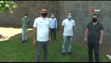 Test için hastaneye giden işçiler, mesajla işten çıkarıldı!
