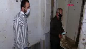 Sel sularına kapılan kadını kurtaran adam o anları anlattı