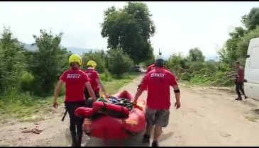 Bursa'da selde kaybolan genç kızı arama çalışmaları devam ediyor