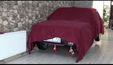 Fabrikadan çıktığı gibi duruyor! 1997 model otomobili 70 bin liraya satın aldı