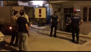 Bursa'da silah sesleri üzerine eve giden baba 2 çocuğu ve eşini kanlar içinde buldu