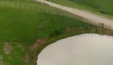 Çevre ve Şehircilik Bakanı Kurum'dan Dipsiz Göl paylaşımı