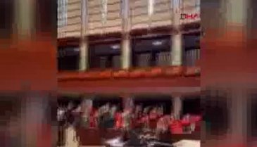 Ayasofya kararı Meclis'te ayakta alkışlandı