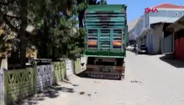 Dini nikahlı eşini ve 6 yaşındaki kızını öldürüp, intihara kalkıştı