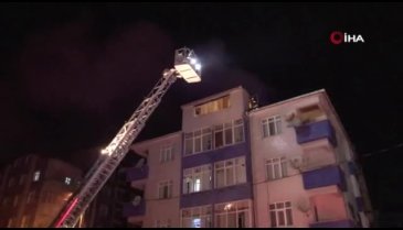 Hamamın bacası yandı, mahalleli sokağa döküldü