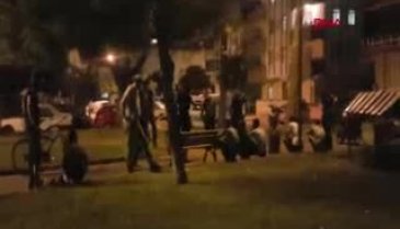 Bursa'da parkta uyuşturucu kullanan 6 kişi, kovalamaca sonucu yakalandı