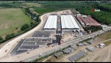 Bursa'da 4 boynuzlu koç görenleri şaşkına çeviriyor