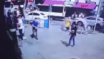 Dini nikahlı eşinin abisini öldürdü!