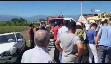 Bursa'da iki kazada 9 kişi yaralandı