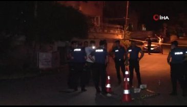 Kavgayı ayırmak isteyen polis kurşunların hedefi oldu