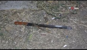Ağabey ve kardeş arasında kavga! Birbirini bıçakladılar