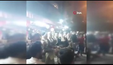 Bursa'da ölümüne mesafesiz maskesiz 'kılıçlı kalkanlı' gösteri