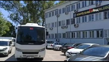 Bursa'da eski eş kavgasının sanıkları adliyeye sevk edildi