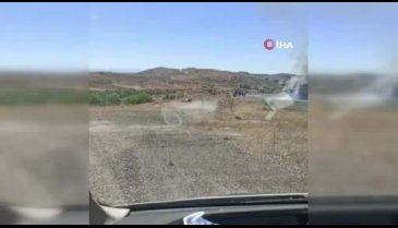 Korku dolu anlar! Tırın dorsesi alev alev yandı