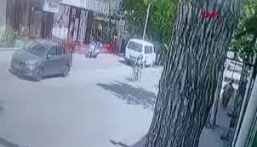 Bursa İznik'te otomobil ile bisiklet çarpıştı: 1 yaralı