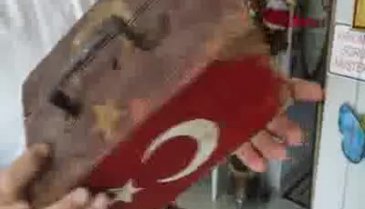 Bursa'da Kurtuluş Savaşı'ndan kalma sıhhiye çantası ve tüfek ilgi görüyor