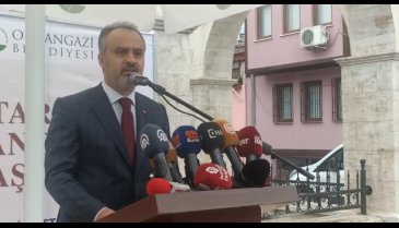 Bursa'da Oruçbey Caddesi restore edildi, Gazzeli Ahmet Efendi Kültür Merkezi açıldı