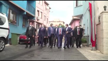 Bursa'da Oruçbey Caddesi restore edildi, Gazzeli Ahmet Efendi Kültür Merkezi açıldı