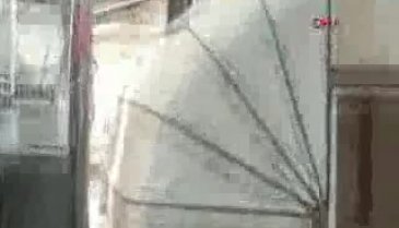 Bursa'da evin balkonunu haraya çevirmişler