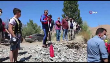 Binali Yıldırım Erzincan'da rafting yaptı