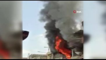 Bursa'da yangına müdahaleyi, koronavirüs tedbirlerini ihlal ederek izlediler