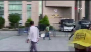 Çağlayan Adliyesi önünde çatışma anları kamerada