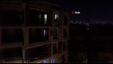 5. kattan atlamaya kalkan kadını alt kattaki genç kurtardı