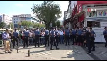 Bursa'da korona virüsü unutup yıkımı film gibi izlediler