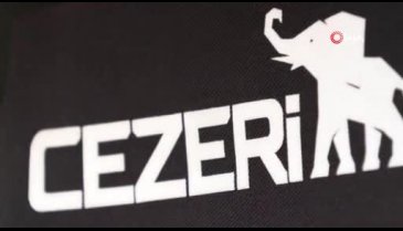 Türkiye'nin ilk uçan arabası Cezeri havalandı