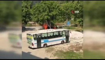 Bursa Gemlik'te araç yangını
