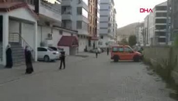Muş ve Malatya'da şiddetli deprem!
